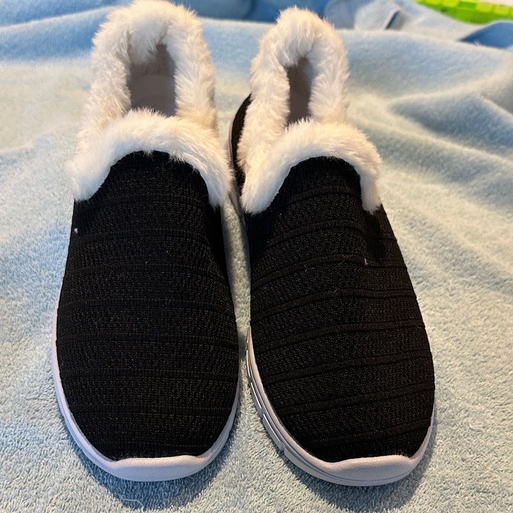Black Slip-On Fur-Lined Sneakers